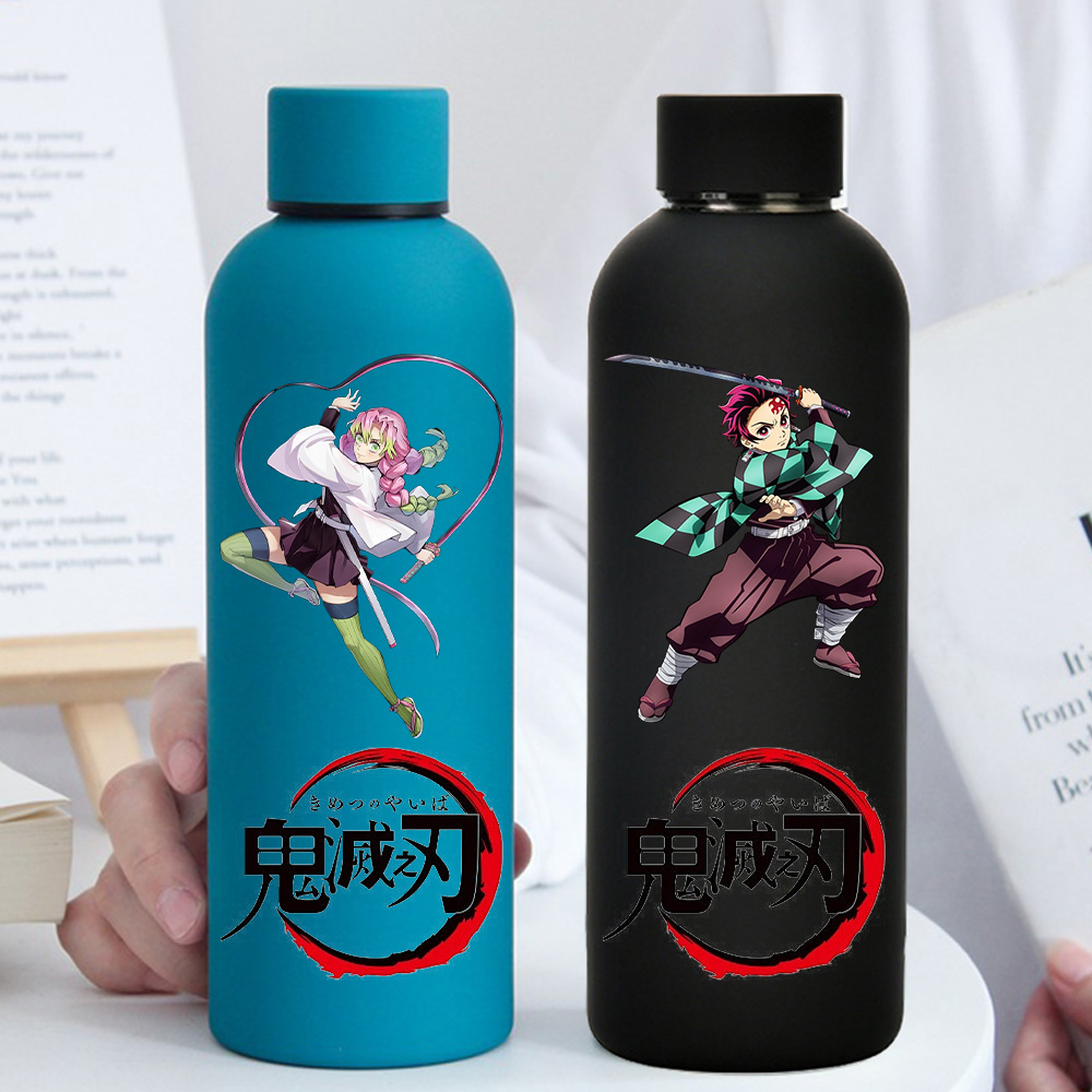 Kimetsu No Yaiba 500ML Insulat - Party Games App recensie en prijs