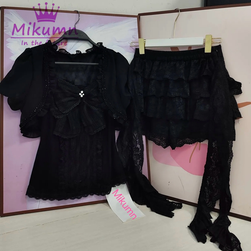 Mikumn Gothic Lolita Black Lac - Party Games Mini recensie en prijs
